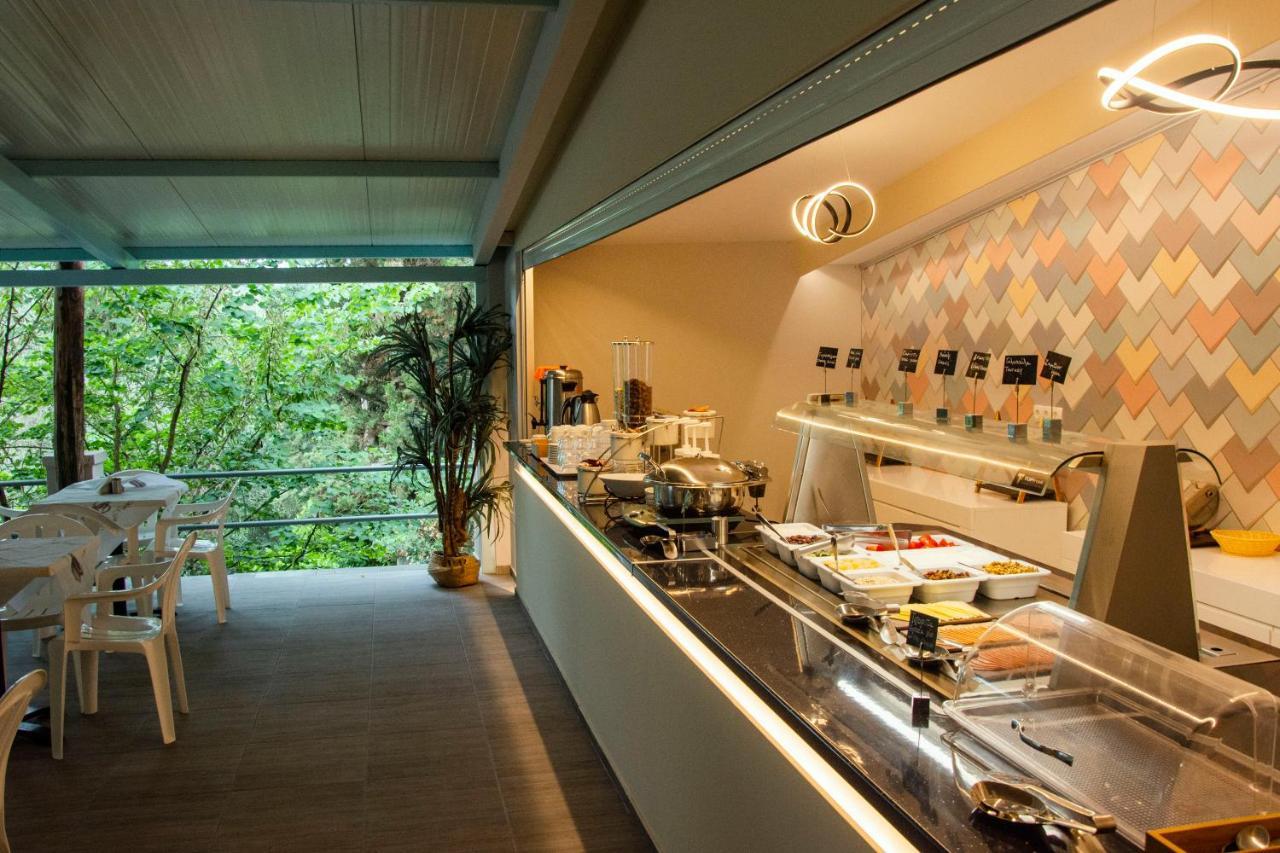 Luca Mare Bed & Breakfast Gouviá Eksteriør bilde