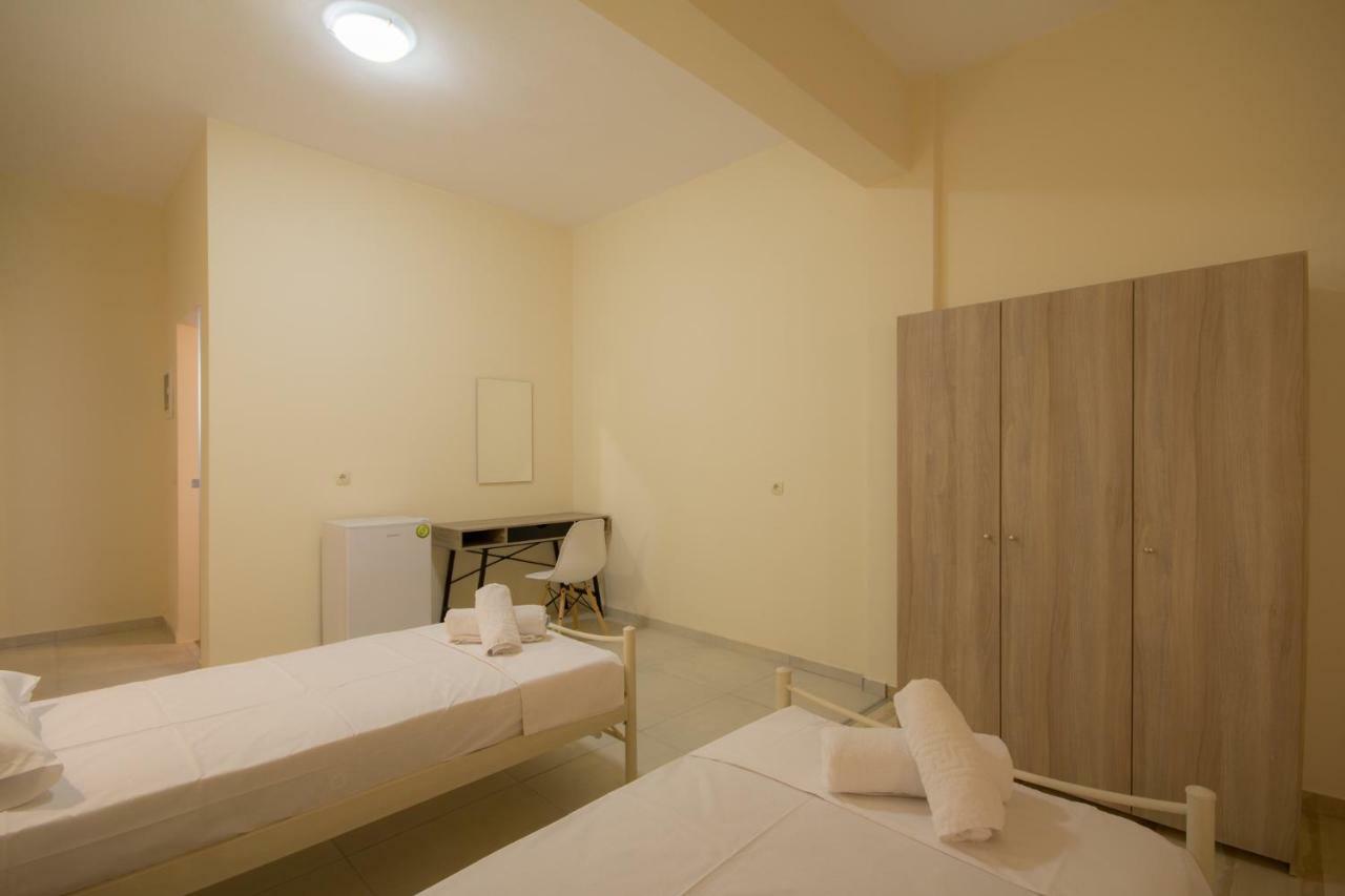 Luca Mare Bed & Breakfast Gouviá Eksteriør bilde